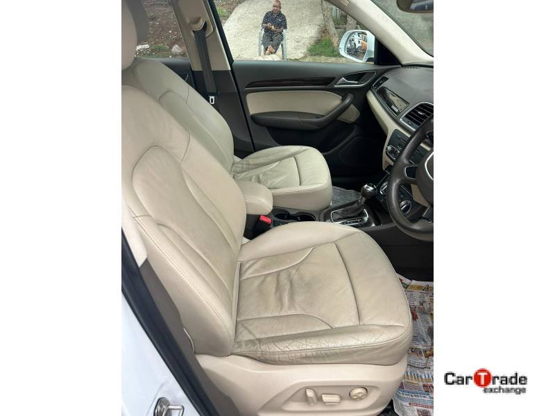 Audi Q3 2.0 TDI Quattro Base White