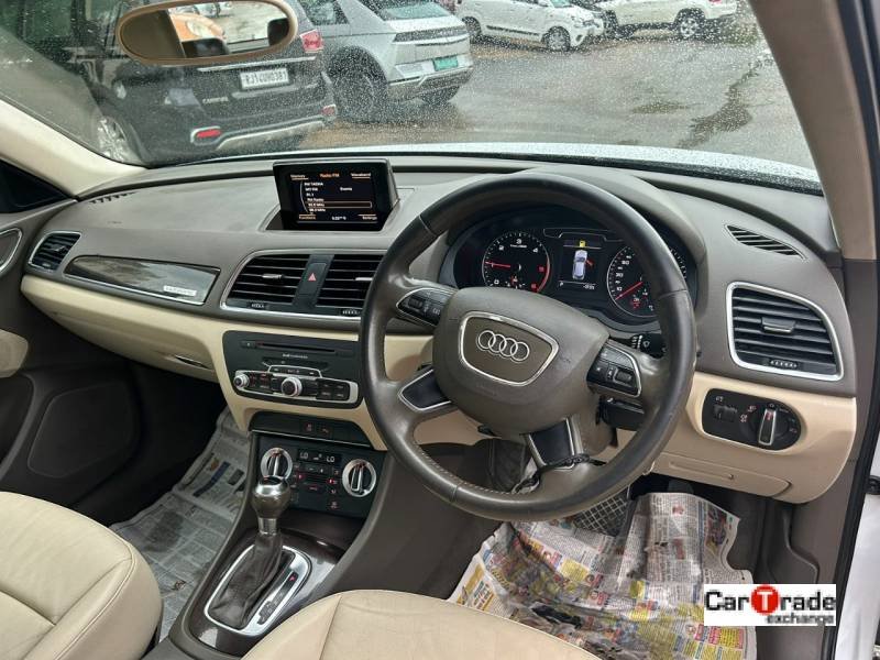 Audi Q3 2.0 TDI Quattro Base White