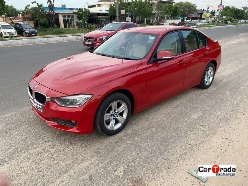 BMW 3 Series GT 320d Sport Line Red